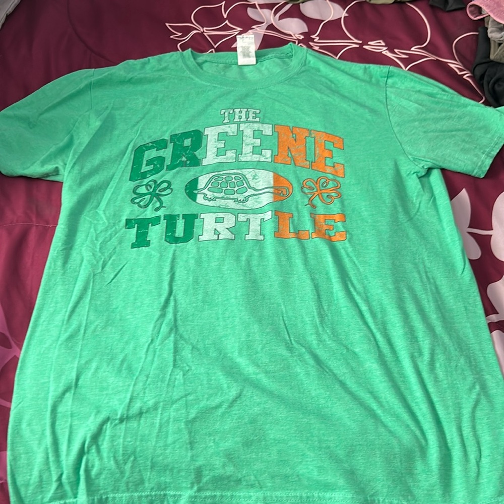 Men’s tee shirt